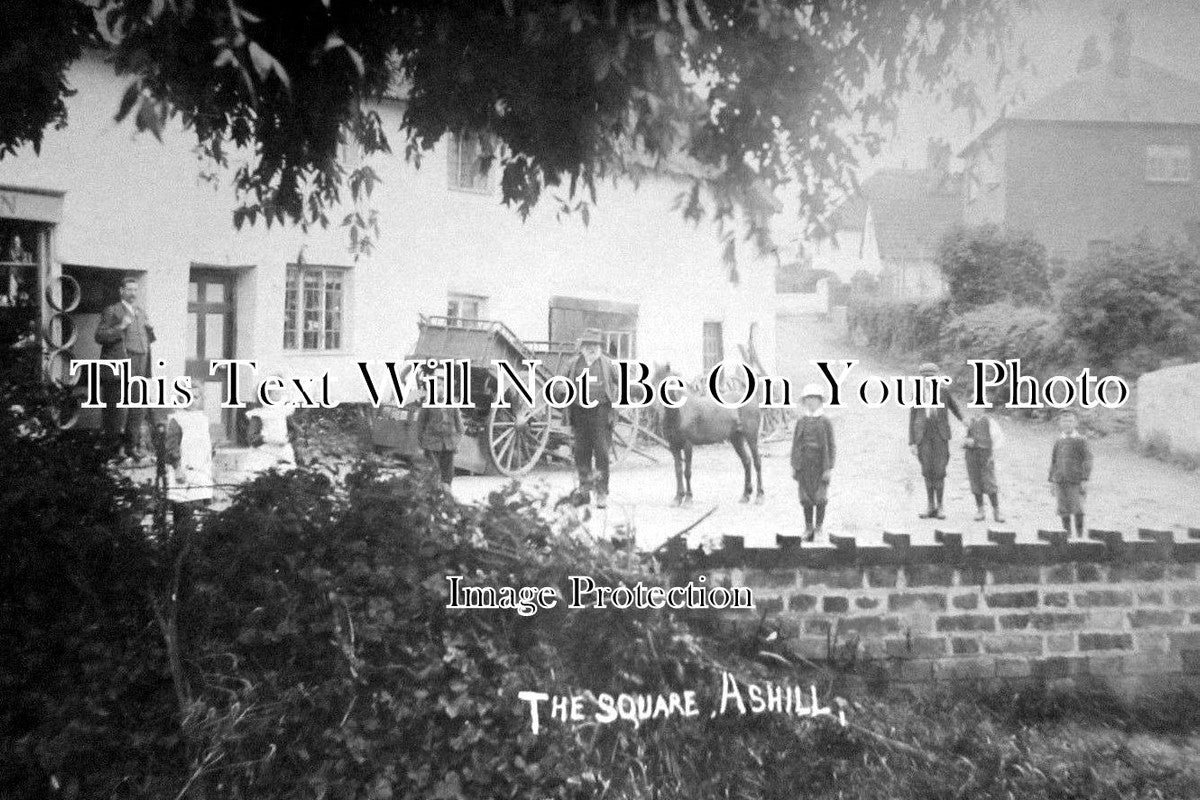 DE 439 - The Square, Ashill, Cullompton, Devon