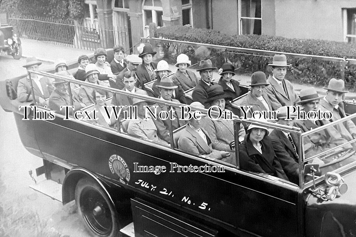 DE 4435 - Ilfracombe Charabanc Trip, Devon