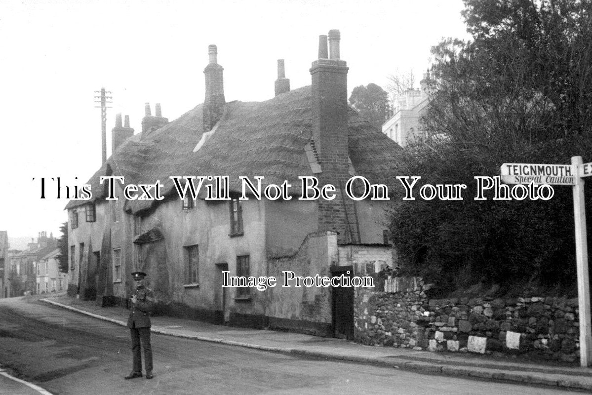 DE 4464 - Exeter Road, Dawlish, Devon