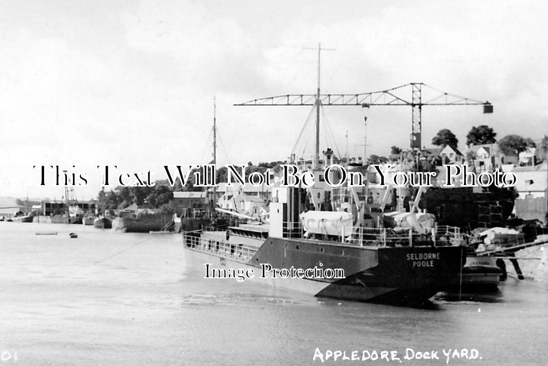 DE 461 - Appledore Dockyard, Devon