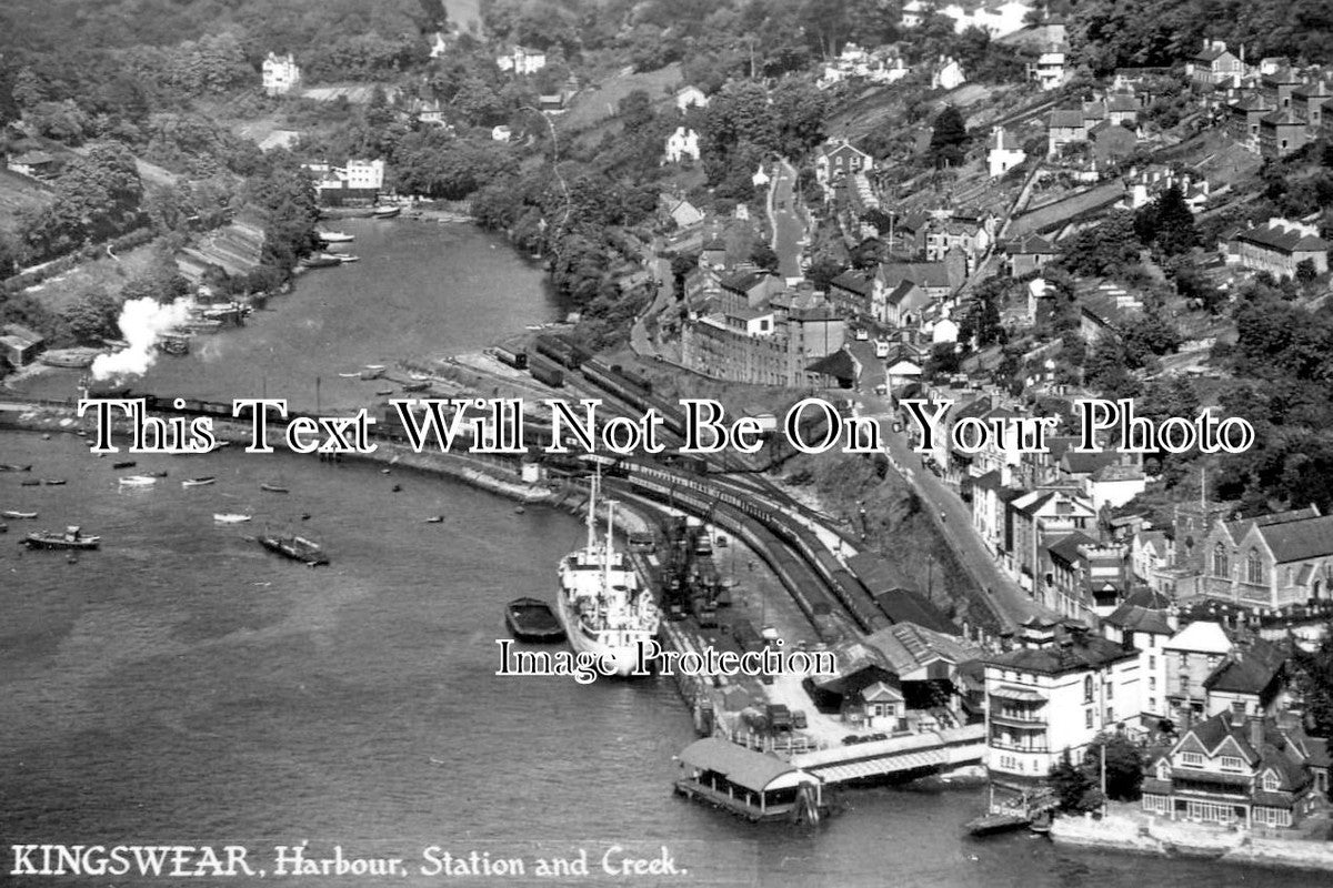 DE 472 - Kingswear Harbour Station & Creek, Devon
