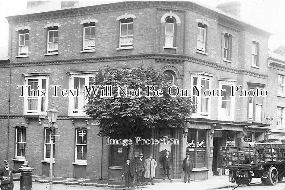 DE 495 - Oat Sheaf Hotel, Crediton, Devon