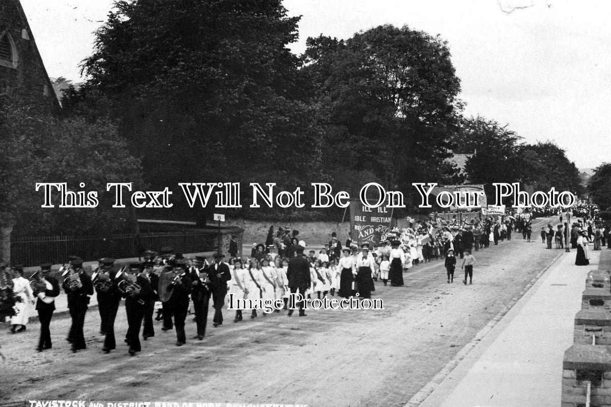 DE 527 - Band Of Hope Demonstration, Tavistock, Devon