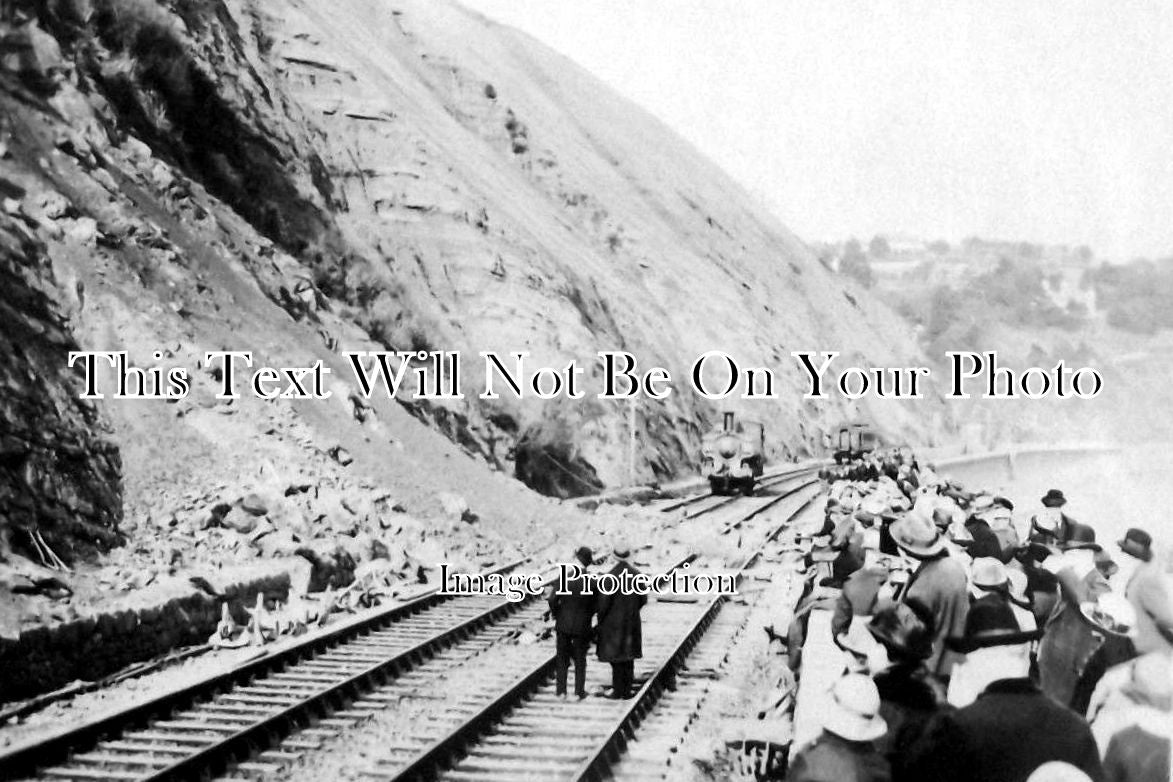 DE 768 - GWR Railway Lanslip At Teignmouth, Devon c1900