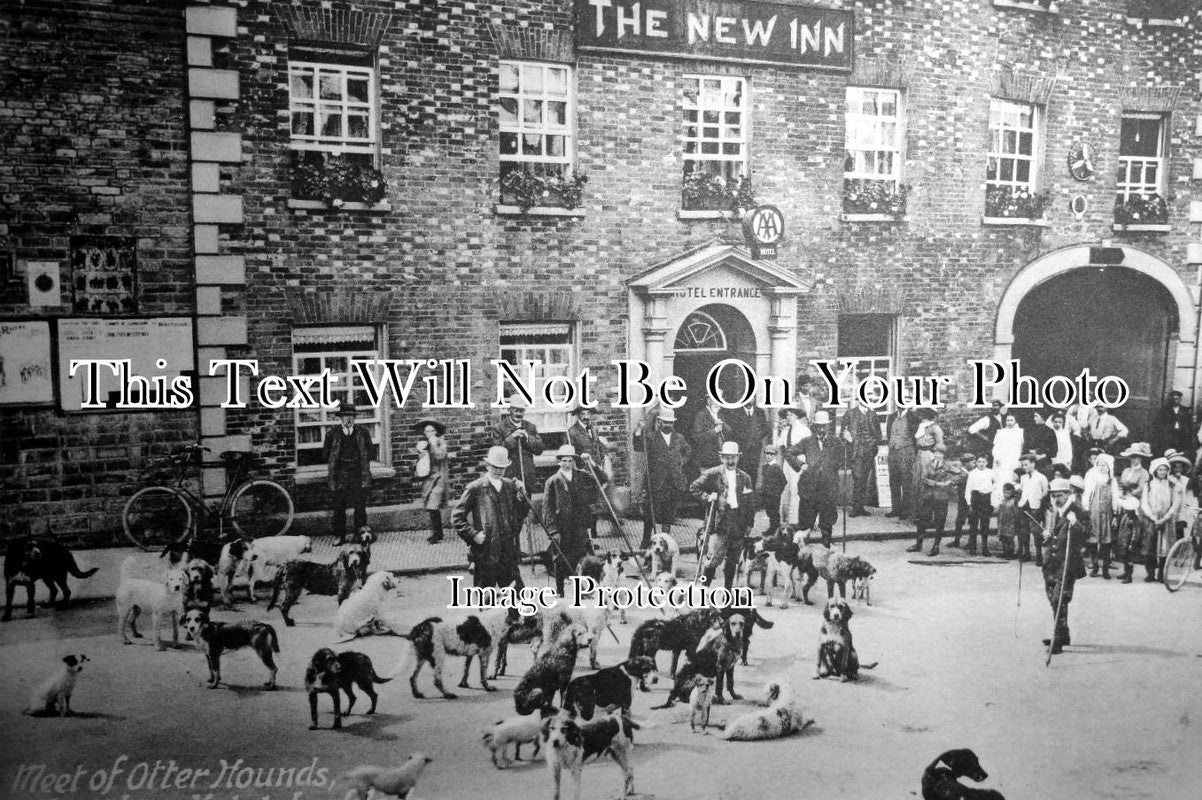 DE 82 - New Inn Hotel, Lechlade, Devon