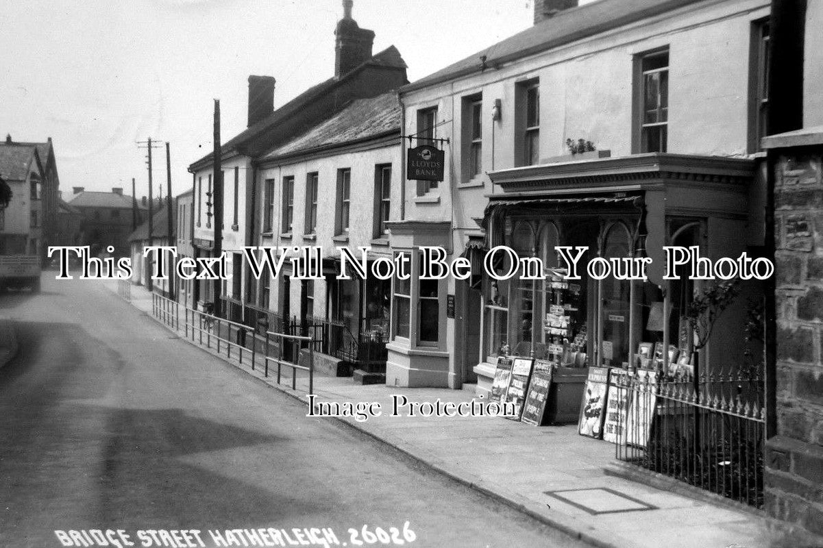 DE 94 - Bridge Street, Hatherleigh, Devon