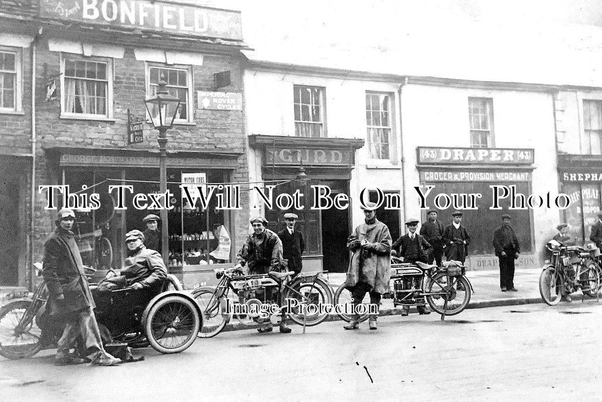 DO 1062 - Bonfield Motors, Bridport, Dorset