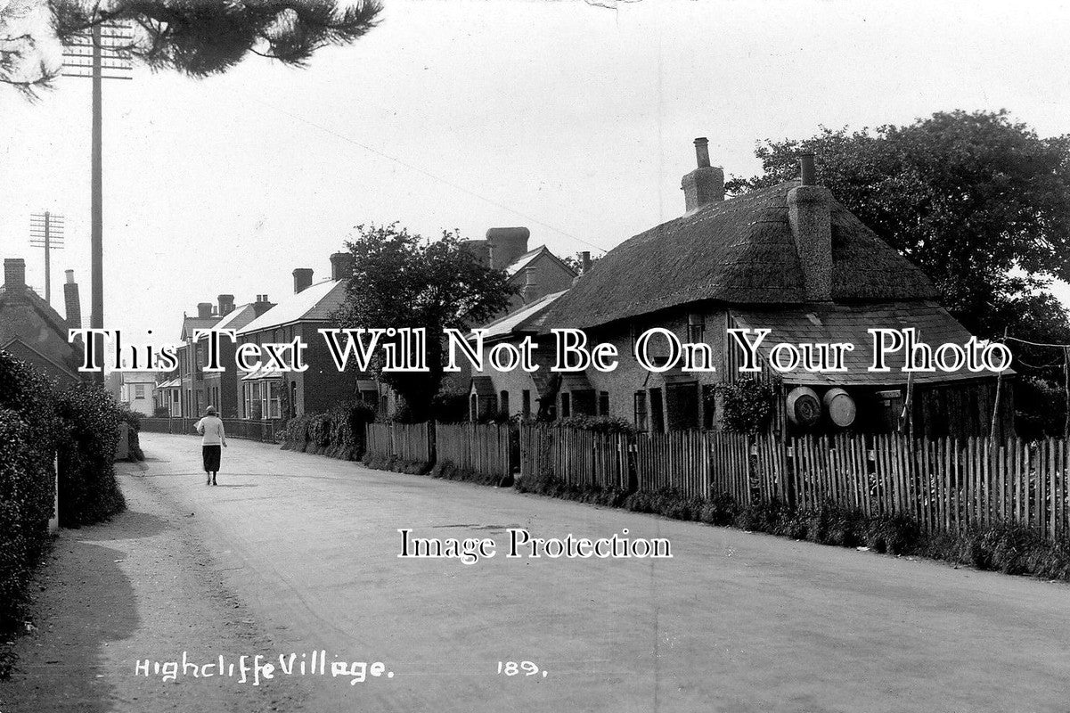 DO 507 - Cottages, Highcliff Village, Dorset