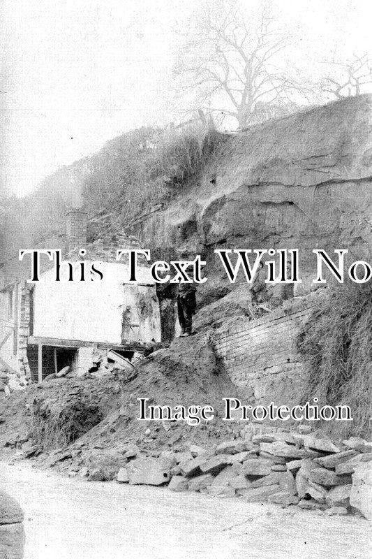 DR 1868 - Land Slip At Ashbourne, Derbyshire c1908