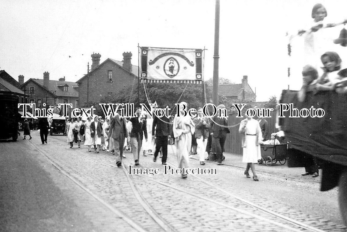 DR 1919 - Church Parade, Station Road, Langley Mill, Heanor, Derbyshire