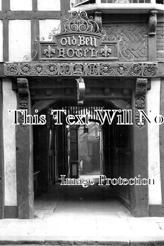 DR 1925 - Entrance To The Old Bell Hotel, Sadlergate, Derbyshire