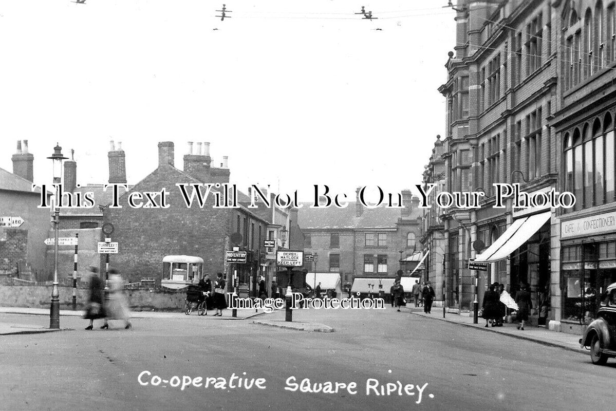 DR 2526 - Co-Operative Sqaure, Ripley, Derbyshire