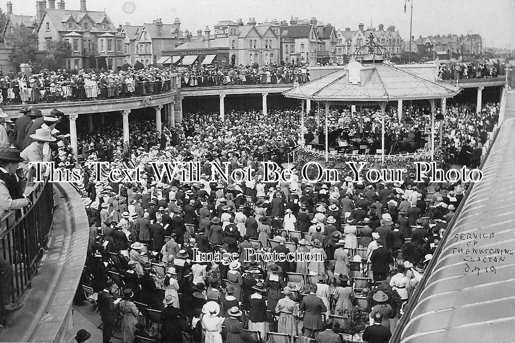 ES 1466 - Service Of Remembrance, Bandstand On Clacton Promenade, Essex 1919