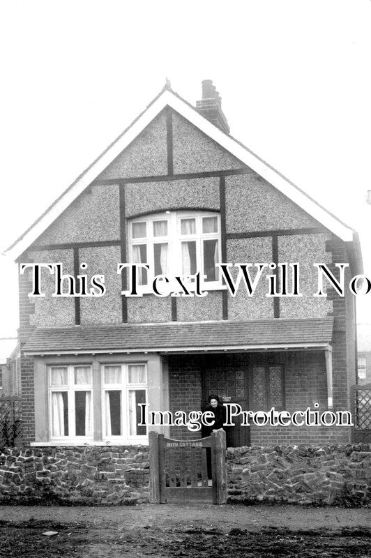 ES 2145 - Nith Cottage, South Avenue, Southend On Sea, Essex