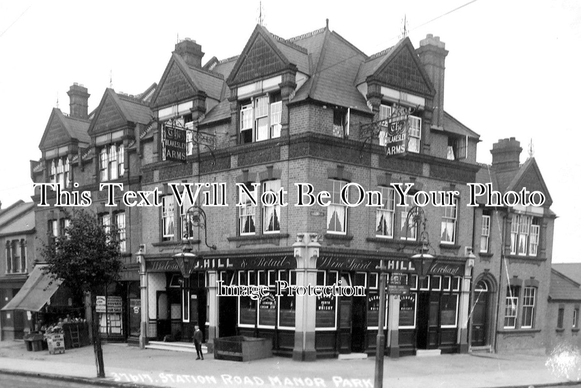 ES 2751 - The Blakesley Arms, Station Road, Manor Park, Essex