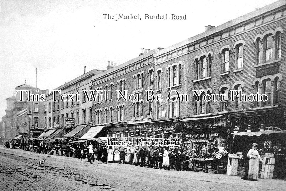 ES 2798 - The Market, Burdett Road, Mile End, Essex c1905