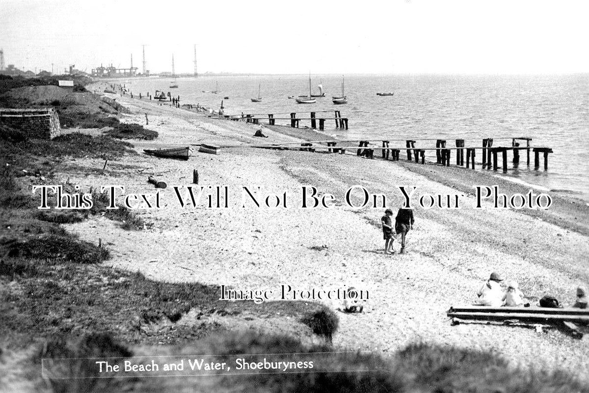 ES 3028 The Beach & Water, Shoeburyness, Essex JB Archive