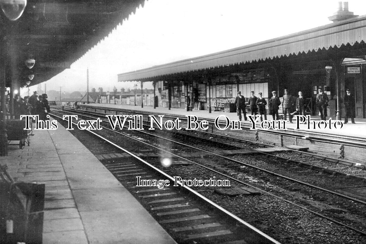 ES 3791 - Chelmsford Railway Station, Essex