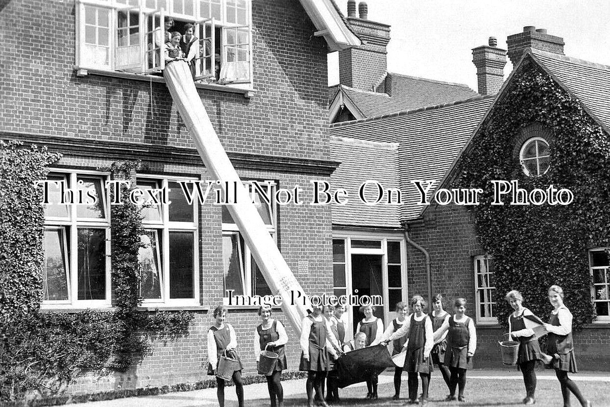 ES 6382 - Saffron Walden Ladies Training College Fire Escape Practice 1921