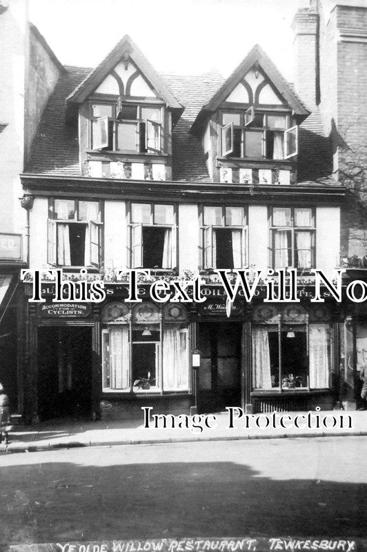 GL 1045 - Ye Olde Willow Restaurant, Tewkesbury, Gloucestershire c1920