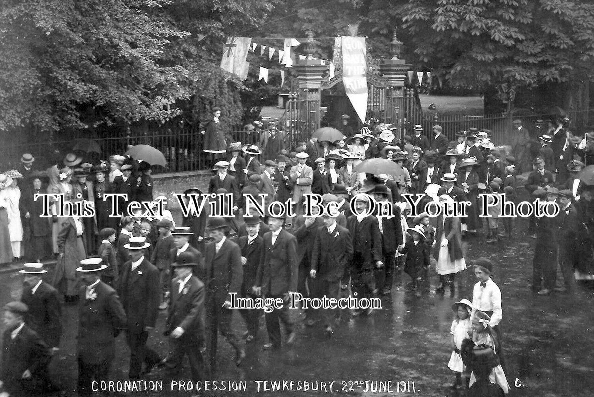 GL 1281 - Tewkesbury Coronation Procession, Gloucestershire 1911