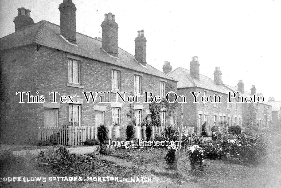 GL 1410 - Oddfellows Cottages, Moreton In Marsh, Gloucestershire c1907