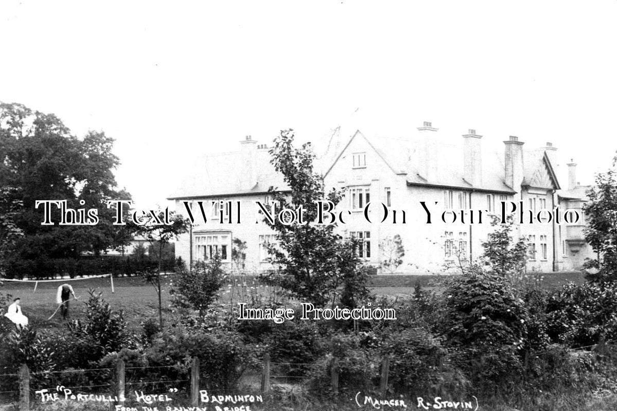 GL 1564 - Portcullis Hotel Badminton Court, Gloucestershire