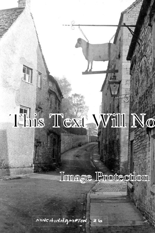 GL 1659 - The Ram Inn, Minchinhampton, Gloucestershire
