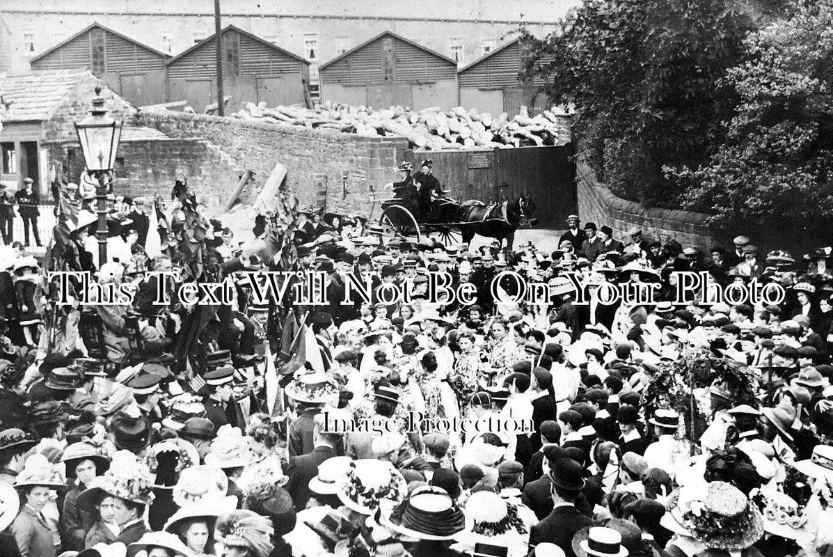GL 1702 - Cheltenham Fire Brigade, Gloucestershire