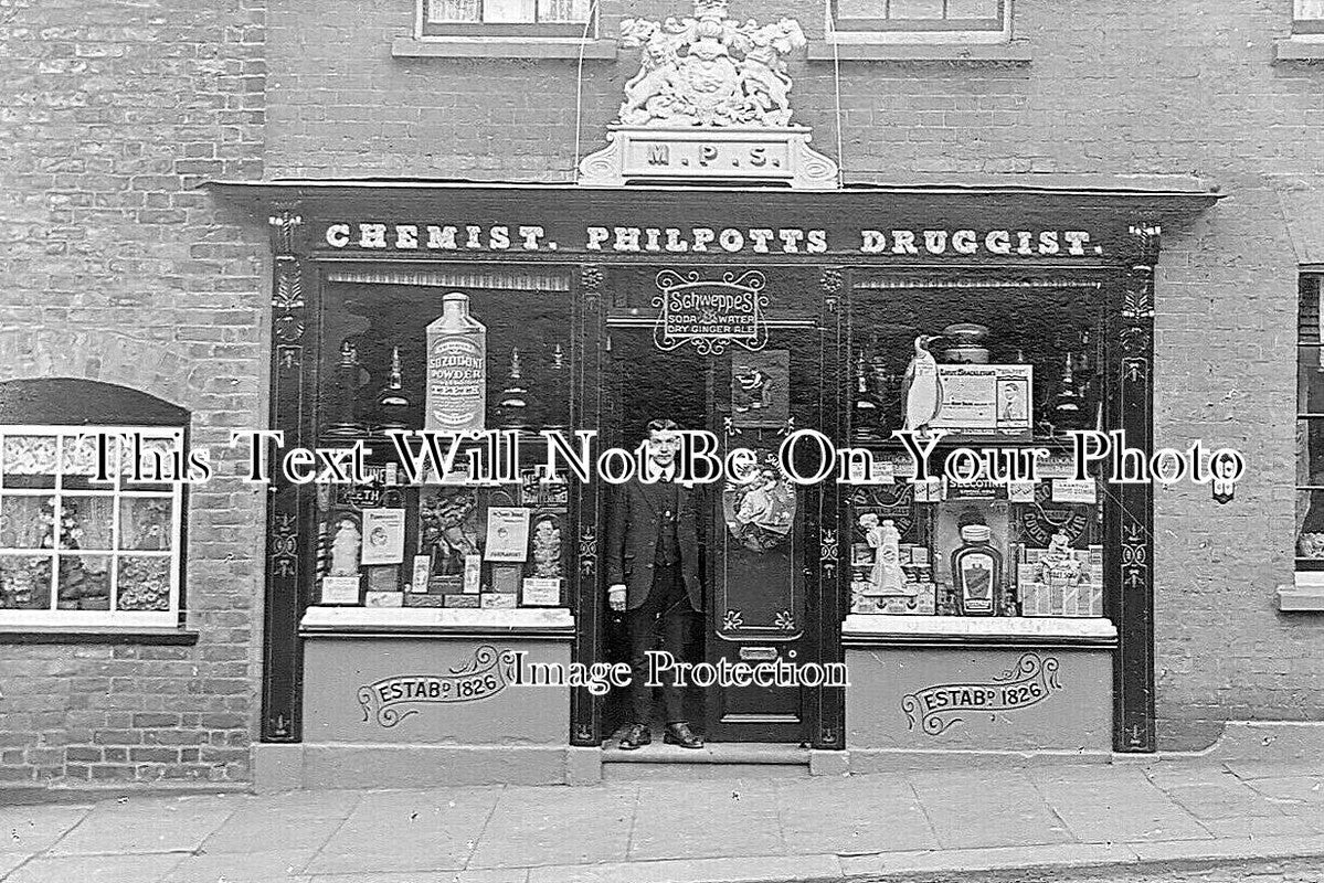 GL 2156 - Philpotts Chemist Shop, Newnham, Gloucestershire c1910