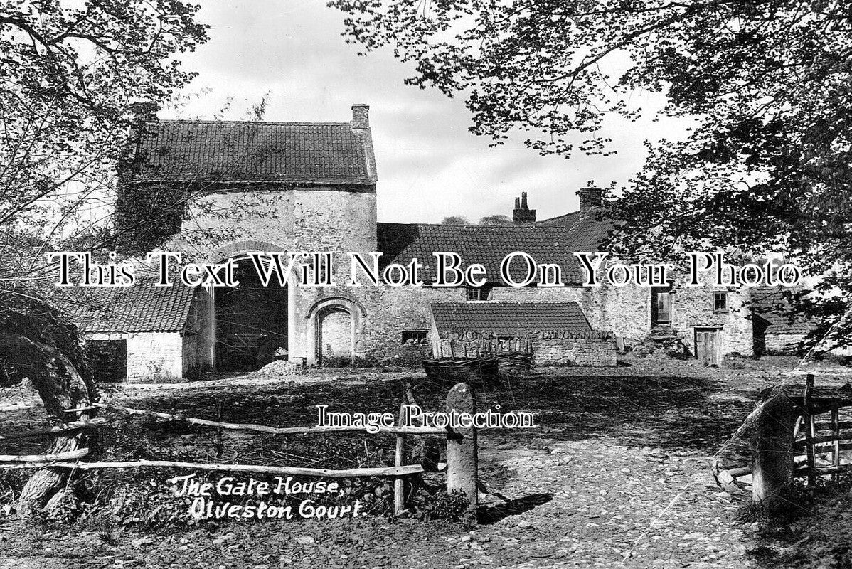 GL 2589 - The Gate House, Olveston Court, Gloucestershire