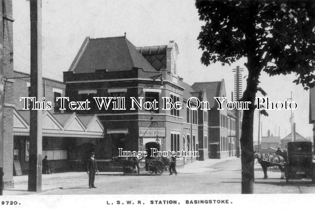 HA 1032 - Basingstoke Railway Station, Hampshire