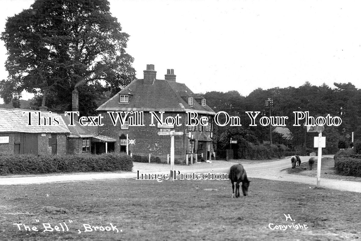 HA 2493 - The Bell, Brook, Hampshire