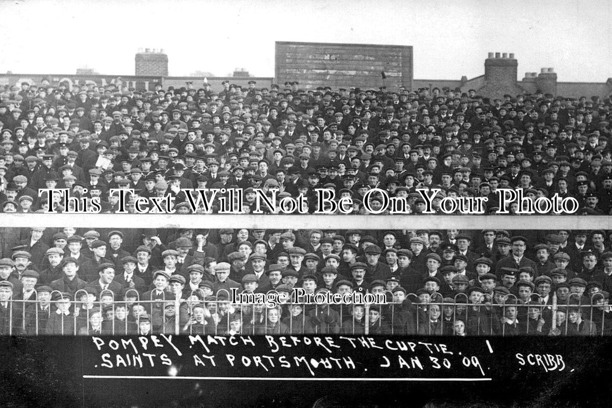 HA 2542 - Portsmouth v Southampton Football Match, Hampshire 1909