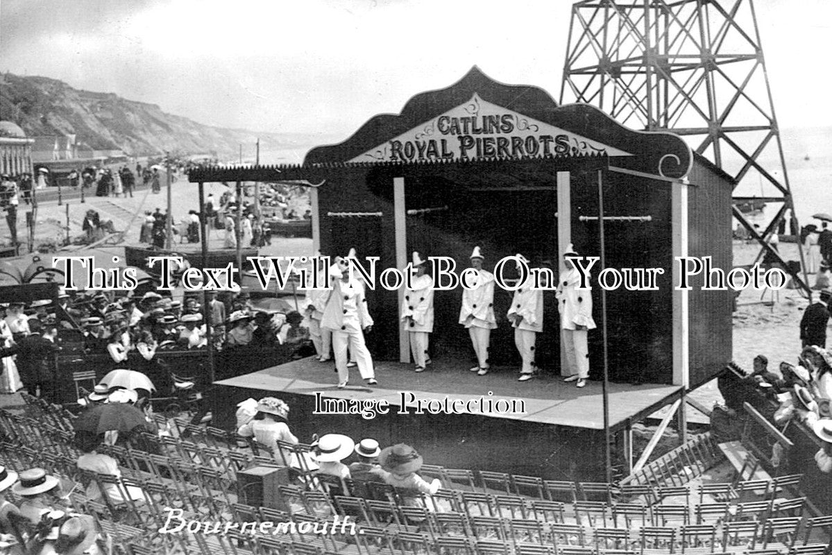 HA 2662 - Catlins Royal Pierrots, Bournemouth, Hampshire