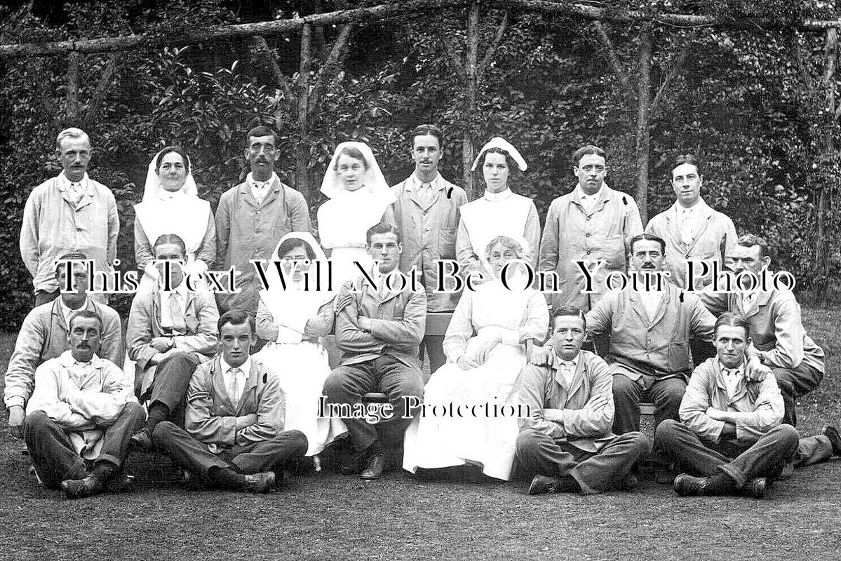 HA 2665 - Staff & Patients, Section Hospital, Uplands, Winchester, Hampshire 1915