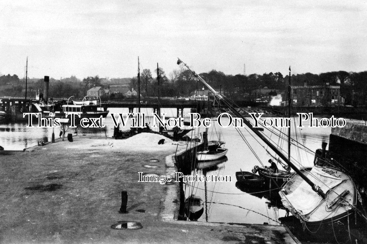 HA 306 - Lymington Harbour, Hampshire