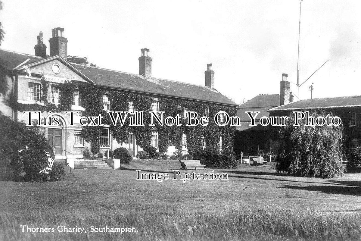 HA 3146 - Thorners Charity Almshouses, Southampton, Hampshire c1905