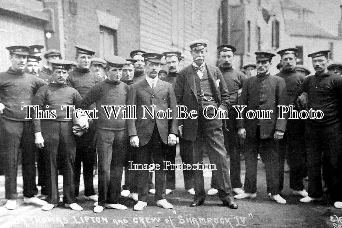 HA 3297 - Thomas Lipton & Crew, Shamrock IV Yacht, Hampshire c1920