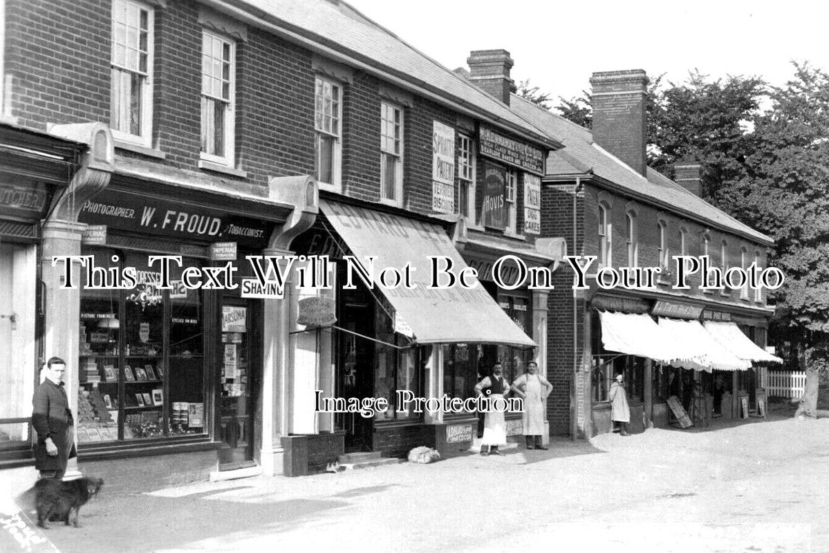 HA 3306 - London Road, Hook, Hampshire