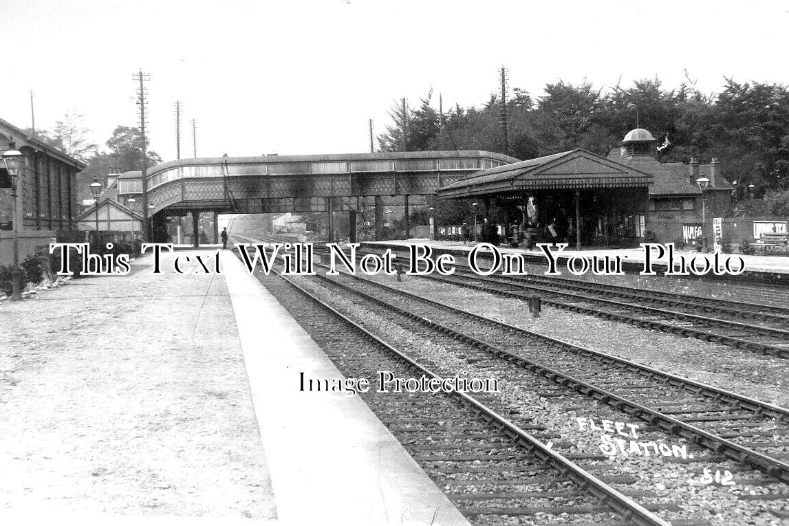 HA 3484 - Fleet Railway Sation, Hampshire