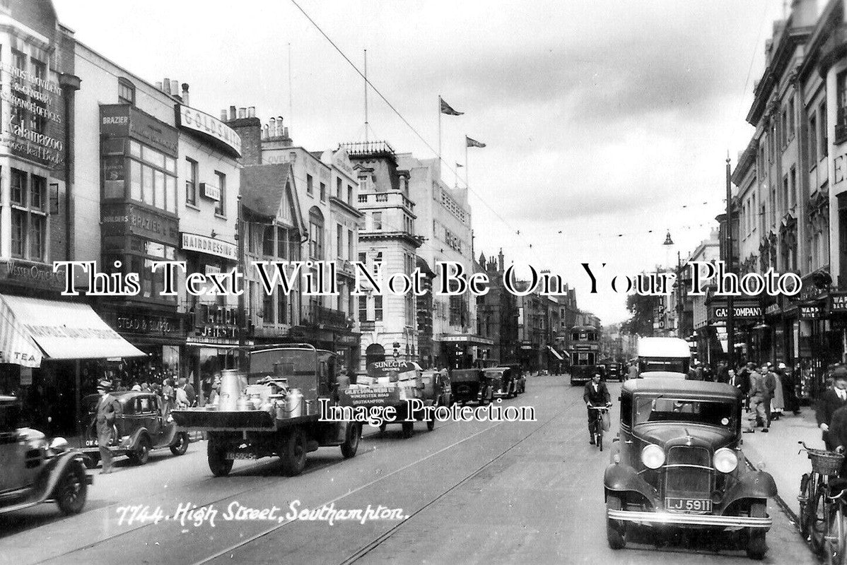 HA 3490 - High Street, Southampton, Hampshire