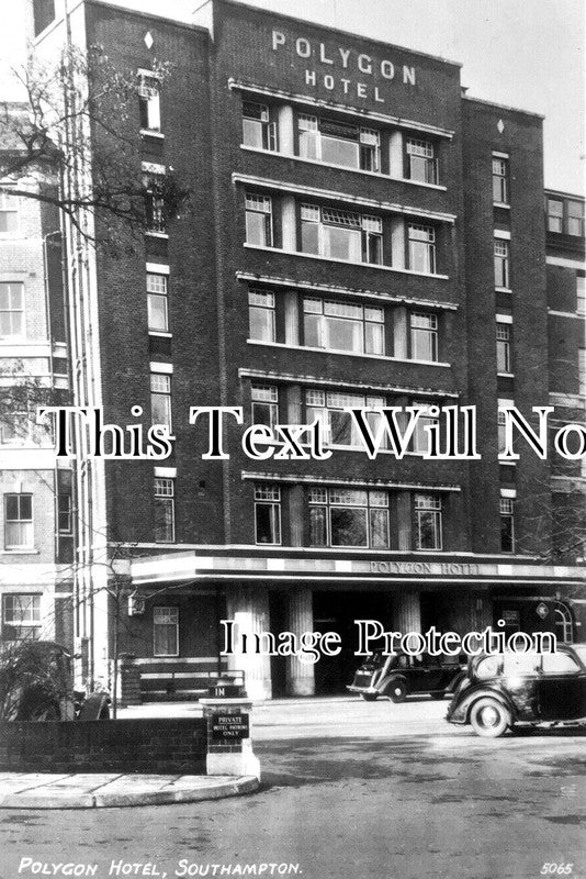 HA 3601 - Polygon Hotel, Southampton, Hampshire c1949