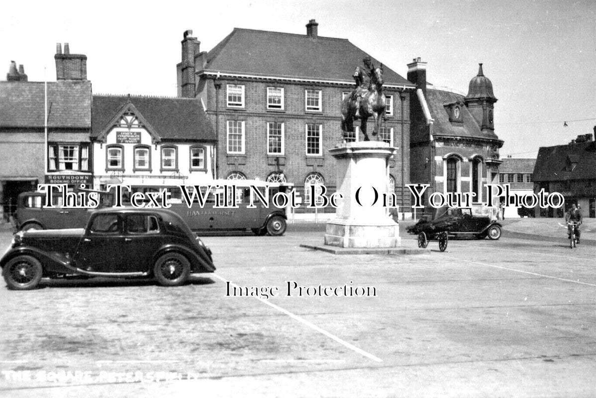 HA 3786 - Petersfield Square, Hampshire