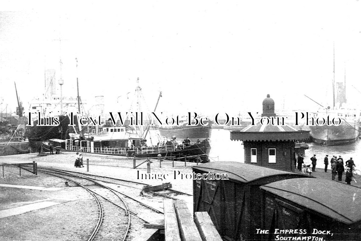 HA 3829 - The Empress Dock, Southampton, Hampshire