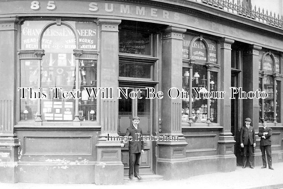 HA 4137 - Shopfront 85 High Street, Southampton, Hampshire