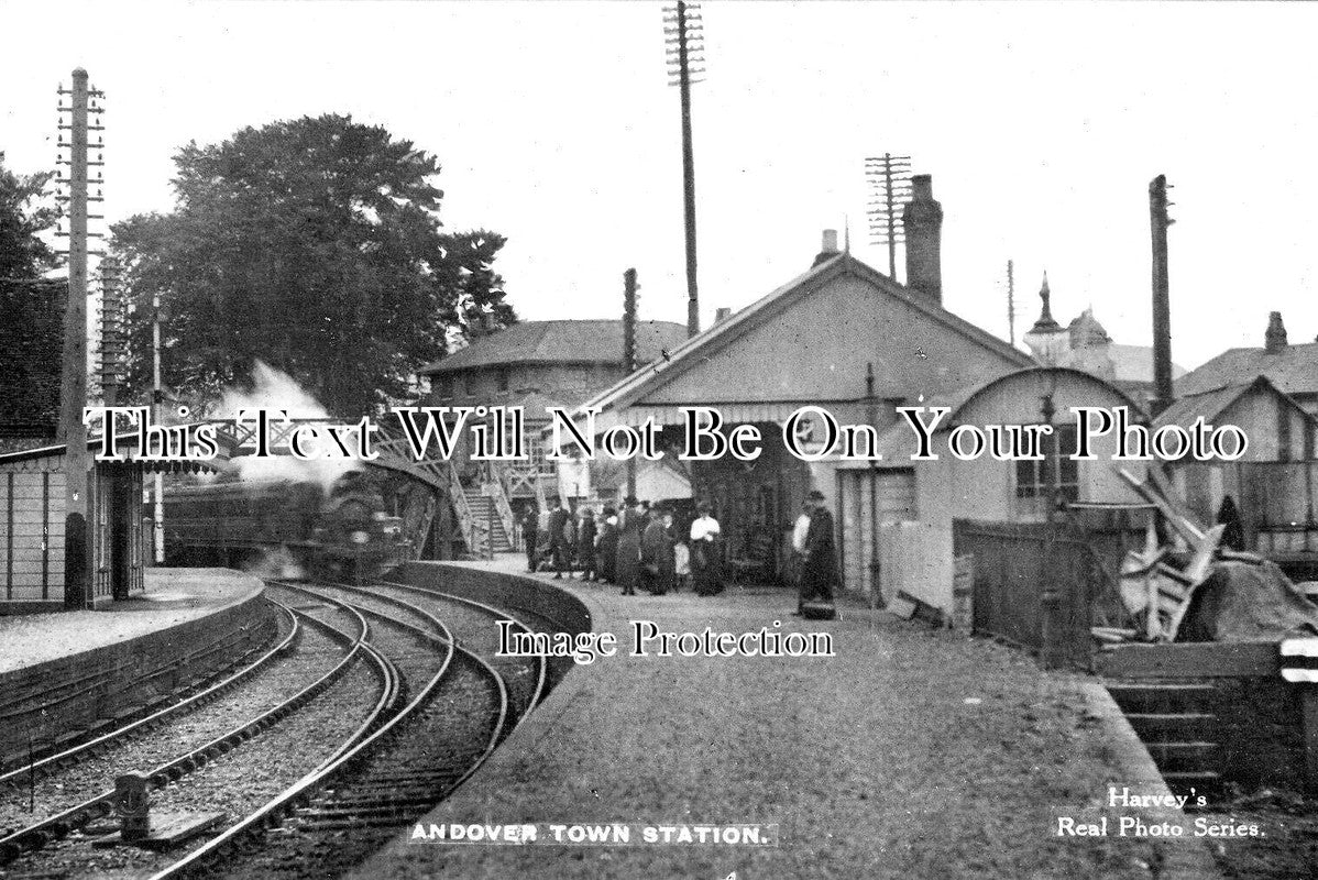 HA 4211 - Andover Town Railway Station, Hampshire
