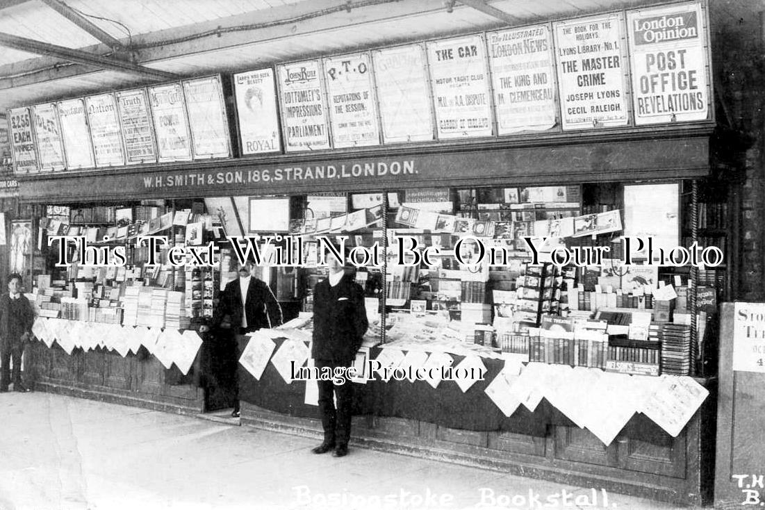 HA 4417 - WH Smith Bookstall, Basingstoke Railway Station c1908