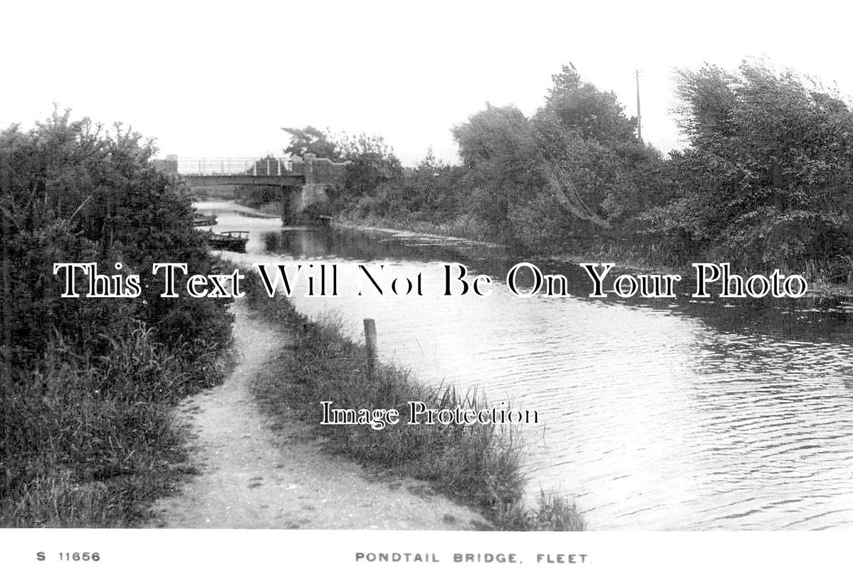 HA 4703 - Pondtail Bridge, Fleet, Hampshire c1918