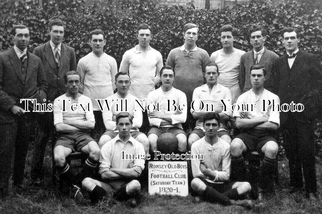 HA 5184 - Romsey Old Boys Football Club Team, Hampshire 1920-21